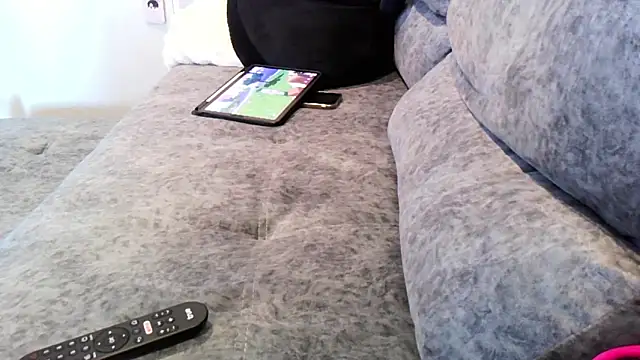 iamMalixxx online show from 06-01-26, 06:59