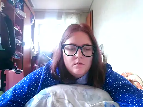 Snapshot of DesireMelissa chatting on 10-28-25, 09:46 DesireMelissa online show from 10-28-25, 09:46