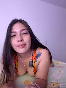 Latina vanessa online show from 12-07-24, 12:08