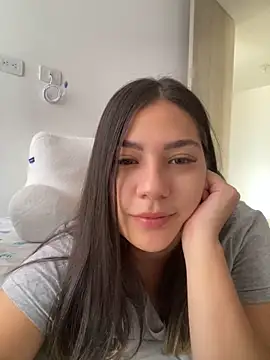 Latina vanessa online show from 01-28-25, 12:54