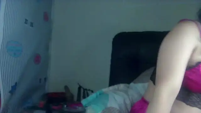 Snapshot of Elith_20 chatting on 01-19-25, 03:08 Elith 20 online show from 01-19-25, 03:08