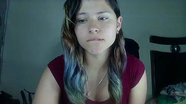 Snapshot of Elith_20 chatting on 01-21-25, 03:37 Elith 20 online show from 01-21-25, 03:37