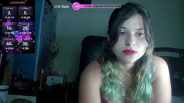 Snapshot of Elith_20 chatting on 02-15-25, 12:04 Elith 20 online show from 02-15-25, 12:04