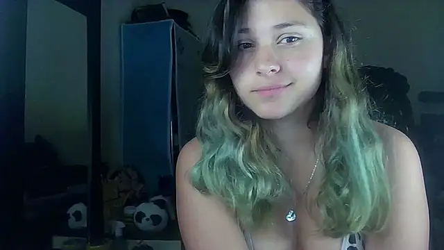 Snapshot of Elith_20 chatting on 03-13-25, 05:00 Elith 20 online show from 03-13-25, 05:00