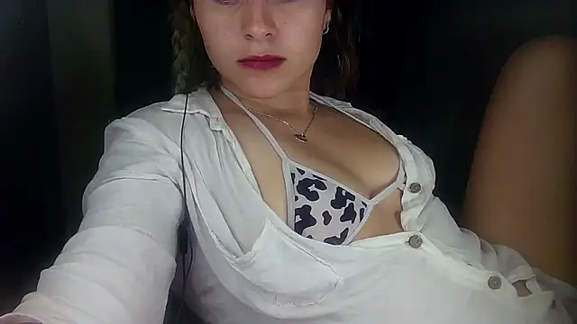 Snapshot of Elith_20 chatting on 03-13-25, 02:12 Elith 20 online show from 03-13-25, 02:12