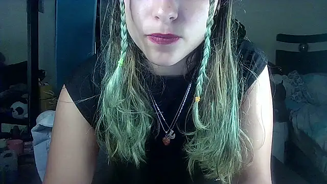Snapshot of Elith_20 chatting on 03-14-25, 06:42 Elith 20 online show from 03-14-25, 06:42
