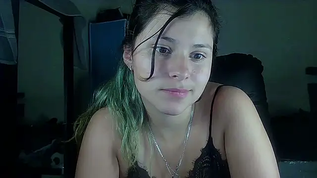 Snapshot of Elith_20 chatting on 03-15-25, 07:31 Elith 20 online show from 03-15-25, 07:31