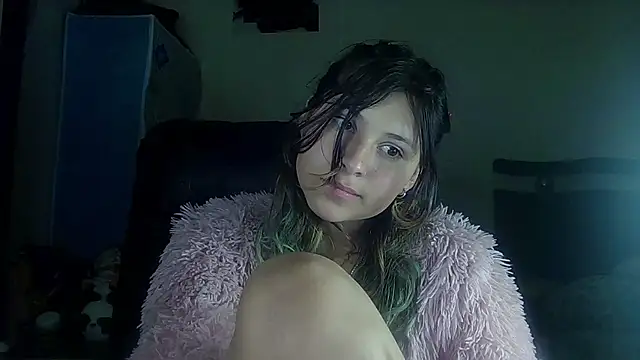 Snapshot of Elith_20 chatting on 03-17-25, 11:42 Elith 20 online show from 03-17-25, 11:42