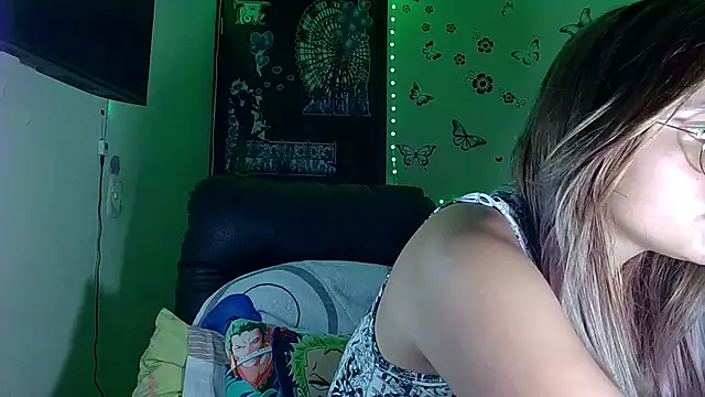 Snapshot of Elith_20 chatting on 09-09-25, 10:53 Elith 20 online show from 09-09-25, 10:53