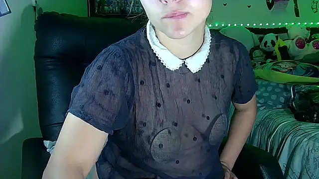 Snapshot of Elith_20 chatting on 09-16-25, 03:07 Elith 20 online show from 09-16-25, 03:07
