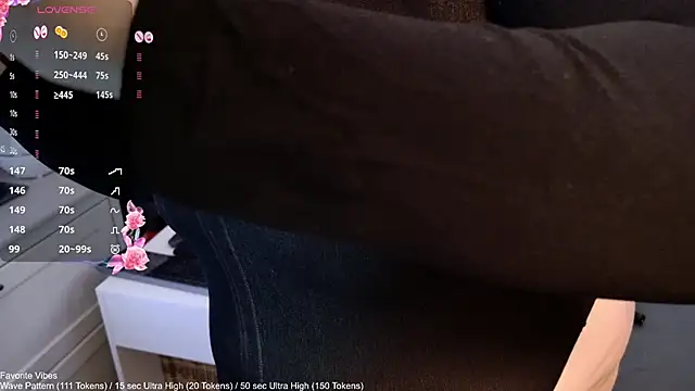 Big Beautiful MILF online show from 01-08-26, 01:02