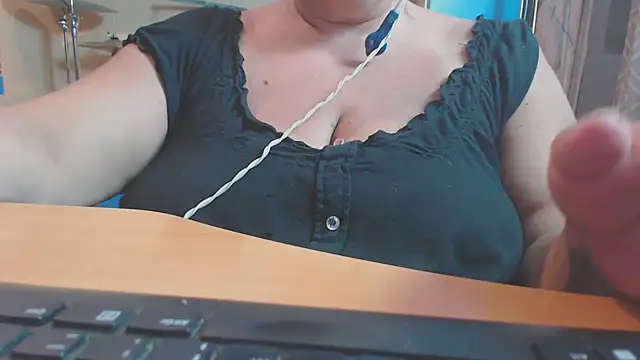 bbwxxx70 online show from 09-20-25, 07:26