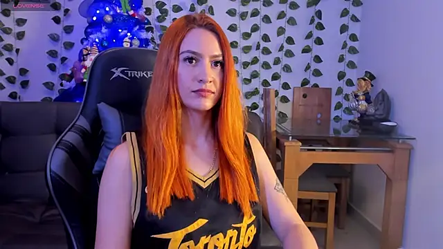Snapshot of Amypond__ chatting on 12-18-24, 03:04 Amypond online show from 12-18-24, 03:04