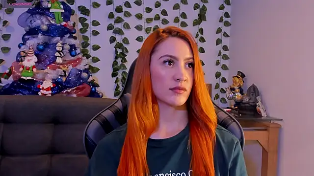 Snapshot of Amypond__ chatting on 12-22-24, 01:34 Amypond online show from 12-22-24, 01:34