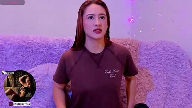 Snapshot of Amypond__ chatting on 10-22-25, 05:13 Amypond online show from 10-22-25, 05:13