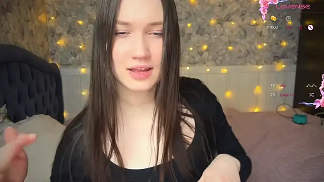 ChloeMillerMeow online show from 03-13-25, 06:12