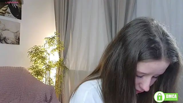 SquirtBabee online show from 09-28-25, 04:01