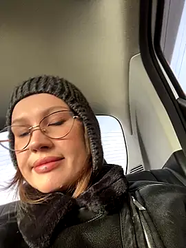 RinaCat online show from 11-06-25, 05:19