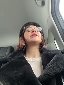 Snapshot of RinaCat chatting on 02-17-26, 05:04 RinaCat online show from 02-17-26, 05:04