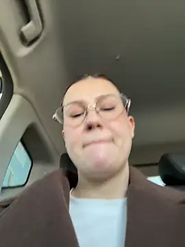 Snapshot of RinaCat chatting on 03-30-26, 05:41 RinaCat online show from 03-30-26, 05:41