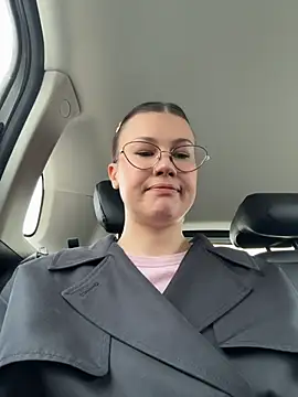 Snapshot of RinaCat chatting on 04-22-26, 05:32 RinaCat online show from 04-22-26, 05:32