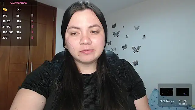 Snapshot of Sarahros1 chatting on 10-01-25, 03:23 Sarahros1 online show from 10-01-25, 03:23