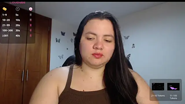 Snapshot of Sarahros1 chatting on 10-30-25, 03:30 Sarahros1 online show from 10-30-25, 03:30