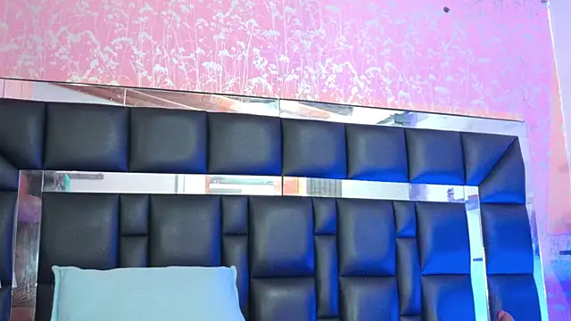 Snapshot of sh_malala chatting on 09-22-25, 07:16 sh malala online show from 09-22-25, 07:16