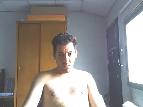 Snapshot of nicedick_bro chatting on 03-05-25, 03:18 nicedick bro online show from 03-05-25, 03:18