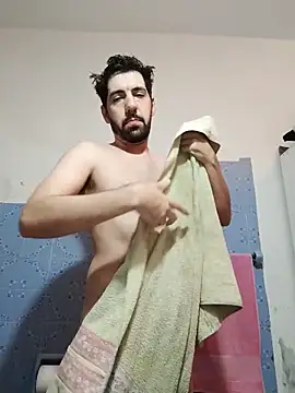 Snapshot of nicedick_bro chatting on 09-25-25, 05:16 nicedick bro online show from 09-25-25, 05:16