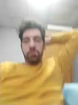 Snapshot of nicedick_bro chatting on 10-03-25, 01:35 nicedick bro online show from 10-03-25, 01:35