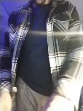 Snapshot of nicedick_bro chatting on 11-06-25, 03:51 nicedick bro online show from 11-06-25, 03:51