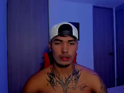 thomas latin boy online show from 09-14-25, 06:40