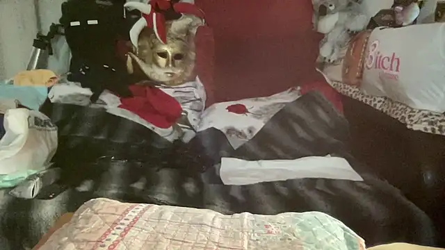 EroticVenetian online show from 11-18-25, 06:56