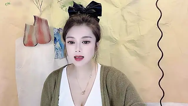 VIWVI online show from 10-20-25, 05:08