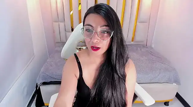 Snapshot of Karla_hernandez_ chatting on 03-07-25, 02:12 Karla hernandez online show from 03-07-25, 02:12