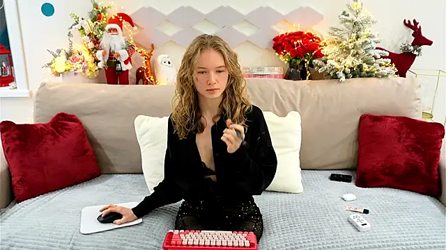 Alexandra Demore online show from 01-04-25, 06:09