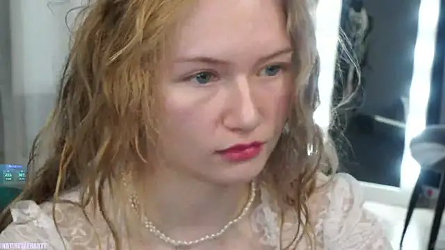 Alexandra Demore online show from 06-11-26, 07:34