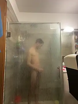 Snapshot of LukonPorn chatting on 03-15-25, 09:38 LukonPorn online show from 03-15-25, 09:38