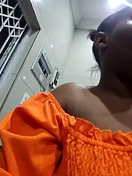 curvycloe1 online show from 02-16-25, 07:38