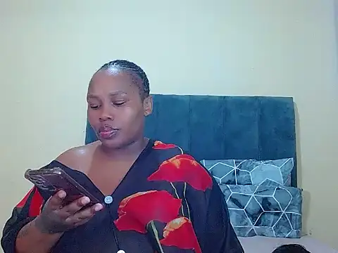 Snapshot of curvycloe1 chatting on 05-03-26, 07:58 curvycloe1 online show from 05-03-26, 07:58