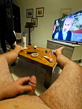 Snapshot of mice34 chatting on 02-22-26, 06:13 mice34 online show from 02-22-26, 06:13