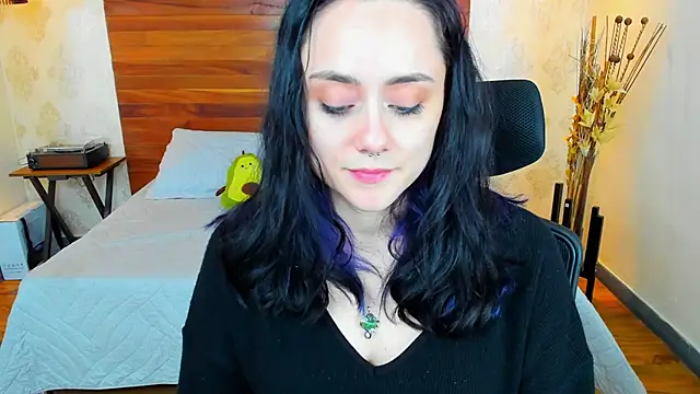 KatherineBond online show from 12-11-24, 11:43