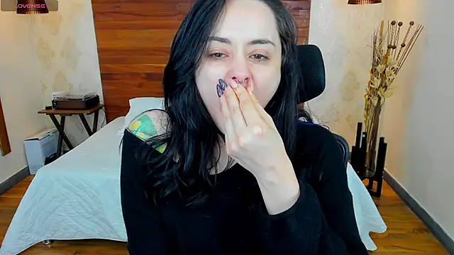 KatherineBond online show from 01-18-25, 01:41