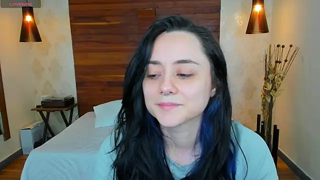 KatherineBond online show from 01-20-25, 10:37
