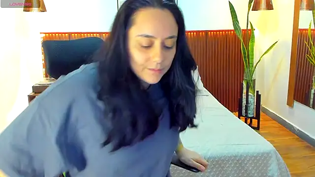 KatherineBond online show from 11-01-25, 04:53