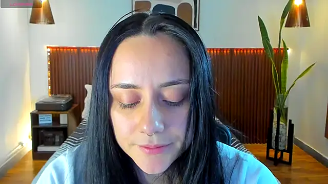 KatherineBond online show from 11-10-25, 08:30