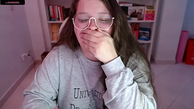 Gabiwaifu online show from 03-08-25, 12:33