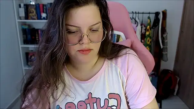 Gabiwaifu online show from 09-26-25, 06:23