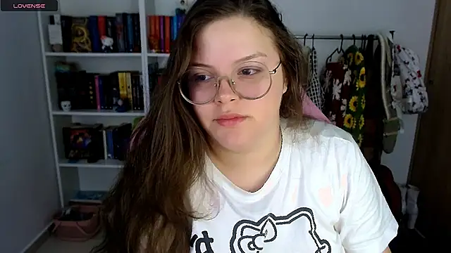 Gabiwaifu online show from 10-15-25, 01:11